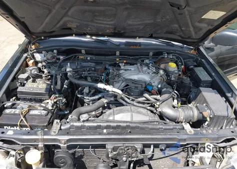 1999 Infiniti Qx4 Luxury from USA, damaged, VIN JNRAR05Y9XW048628